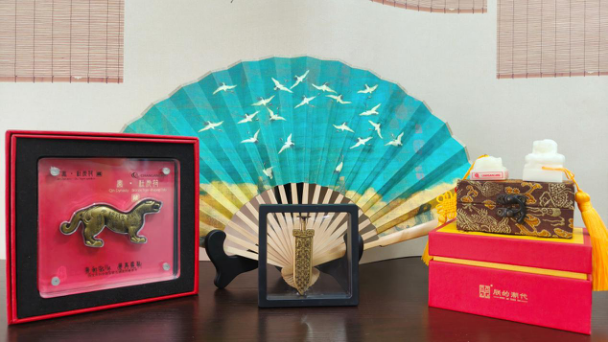 禀告大将军，有人刷虎符乘车！