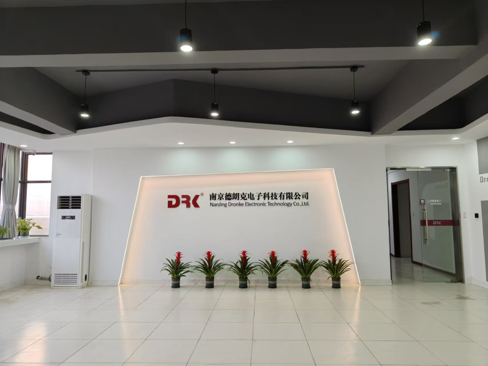 为什么要找制卡厂家做卡呢？